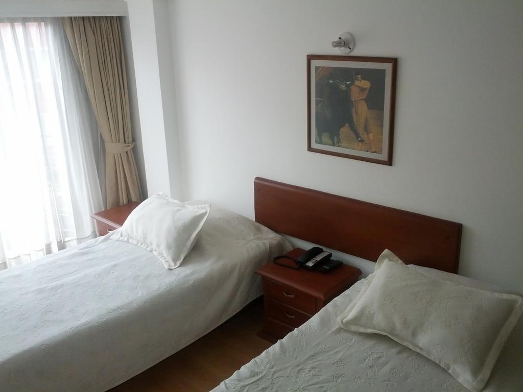 Hotel Alicante Bogota Buitenkant foto