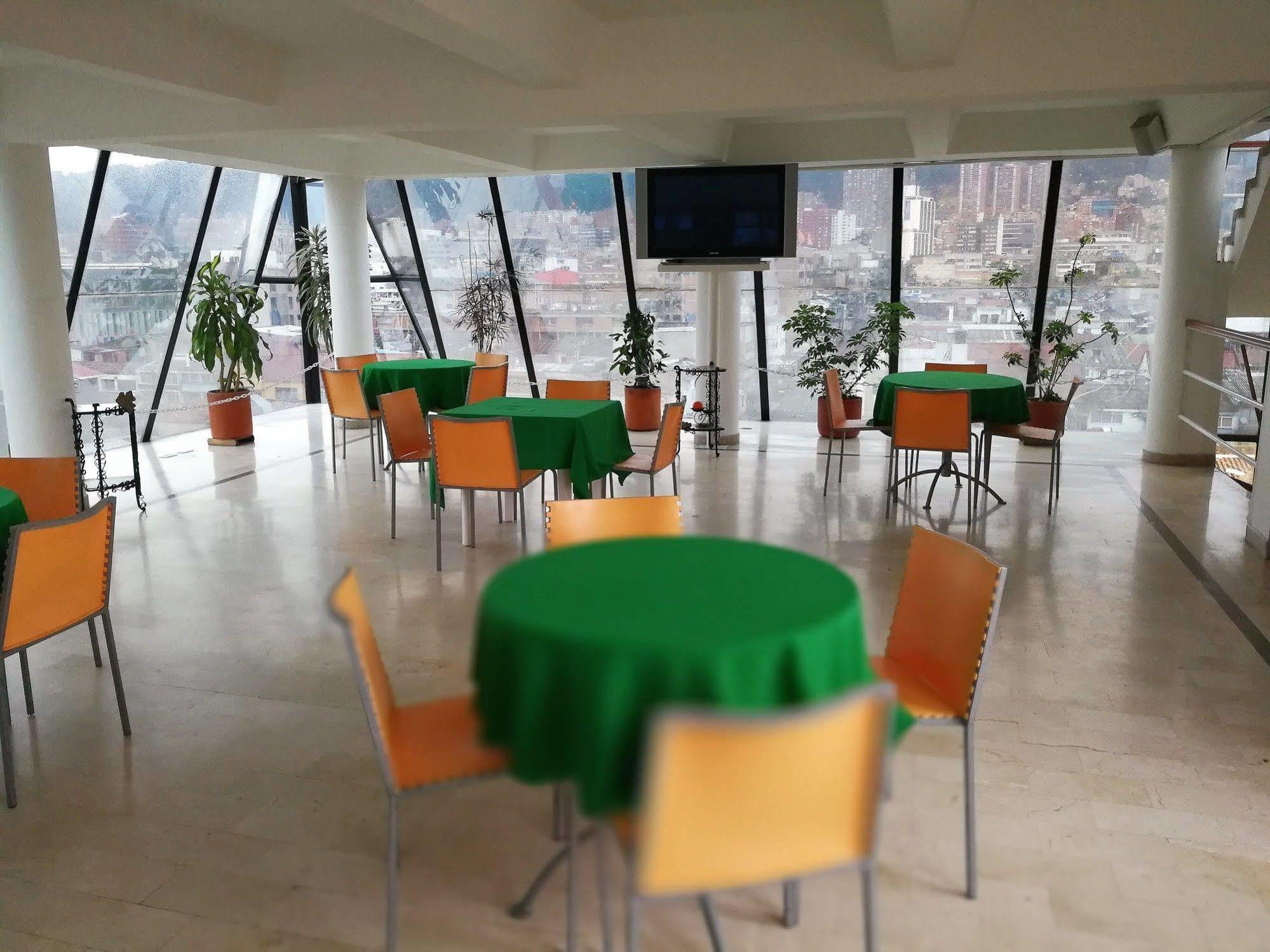 Hotel Alicante Bogota Buitenkant foto